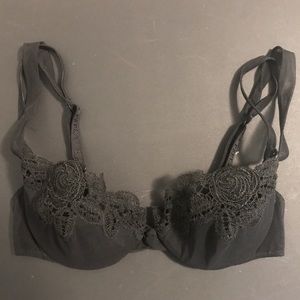 Vintage black mesh & crochet lace La Perla bra size 2 / 34B